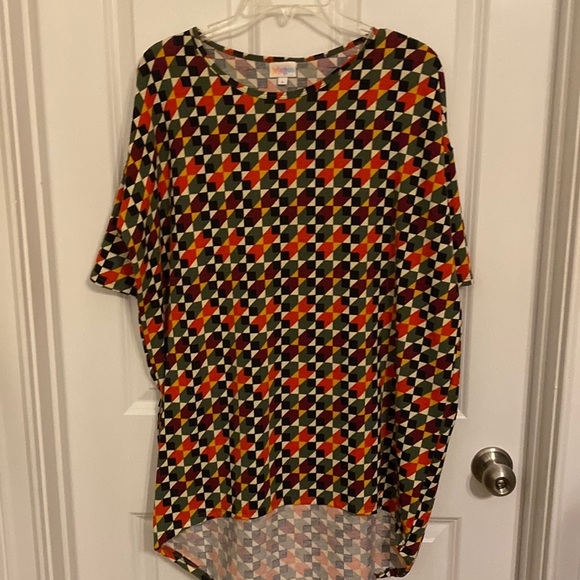 Lularoe High Low tunic top - Picture 1 of 4